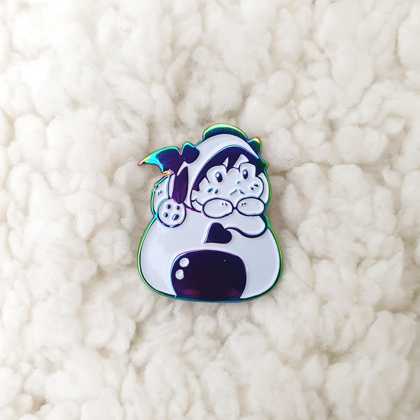 [Yuri!!! on Ice] Favorite snack - Enamel pin